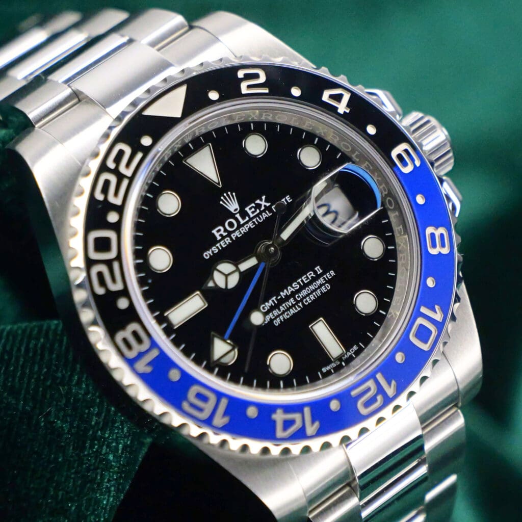Rolex GMT-Master II "Batman" Black Dial Blue/Black Ceramic Bezel Oyster Bracelet Stainless Steel 40mm MINT CONDITION COMPLETE SET 116710BLNR