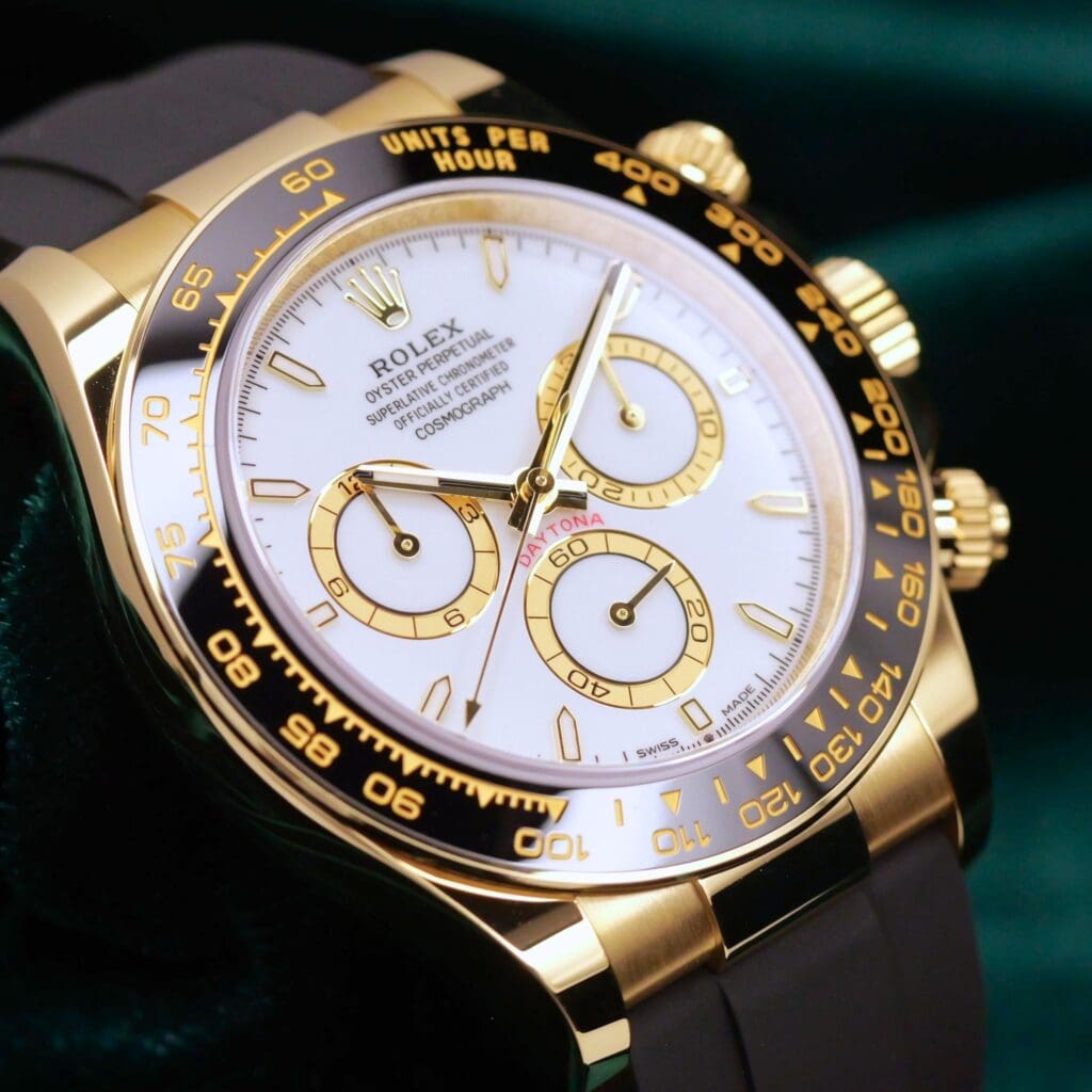2026 NEW UNWORN Rolex Cosmograph Daytona White Dial Black Ceramic Bezel Black Oysterflex 18K Yellow Gold 40mm COMPLETE SET 126518LN-0002