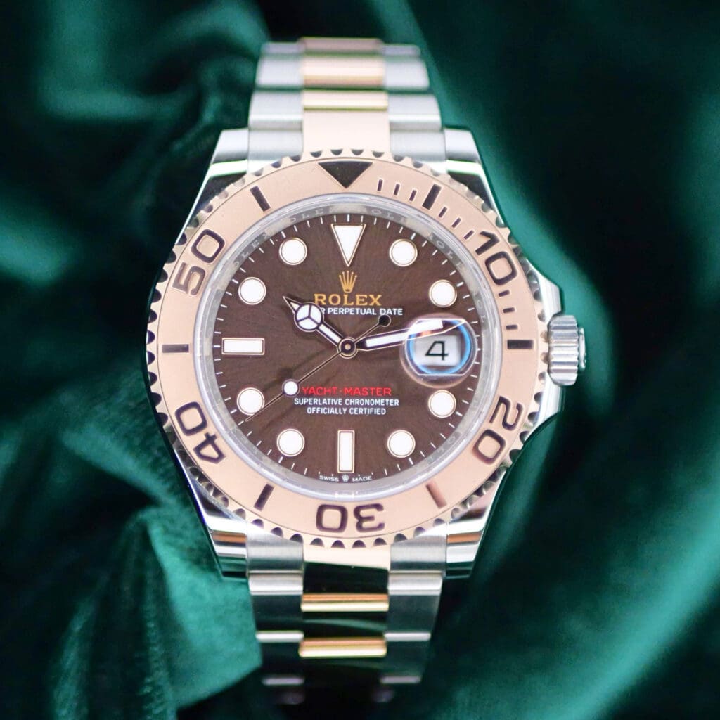 Rolex Yacht Master 40 Chocolate Dial 18K Rose Gold Bezel Two-Tone Oyster Bracelet MINT COMPLETE SET 126621
