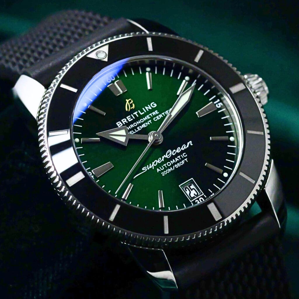 Breitling Superocean Heritage II  Green Dial Black Ceramic Bezel Black Rubber Strap Stainless Steel 42mm MINT CONDITION COMPLETE SET AB2010121L1S1