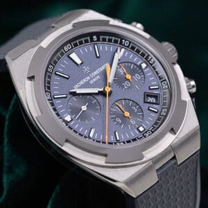 Vacheron Constantin Overseas Chronograph "Everest" Blue-Grey Dial Grey Rubber Strap Titanium Stainless Steel 42.5mm MINT CONDITION COMPLETE SET 5510V/000T-B923