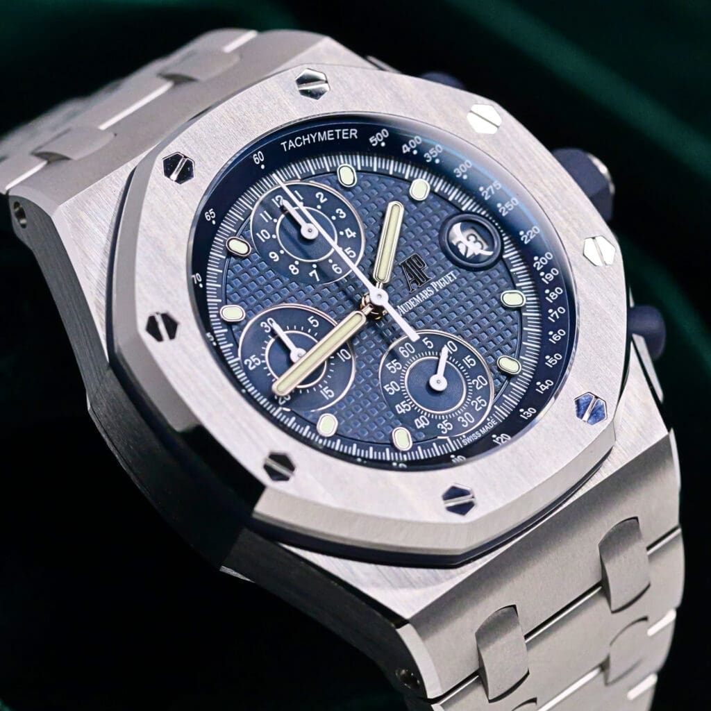 Audemars Piguet Royal Oak Offshore Chronograph "The Beast" Blue Dial Stainless Steel 42mm MINT CONDITION COMPLETE SET 26238ST.OO.2000ST.01