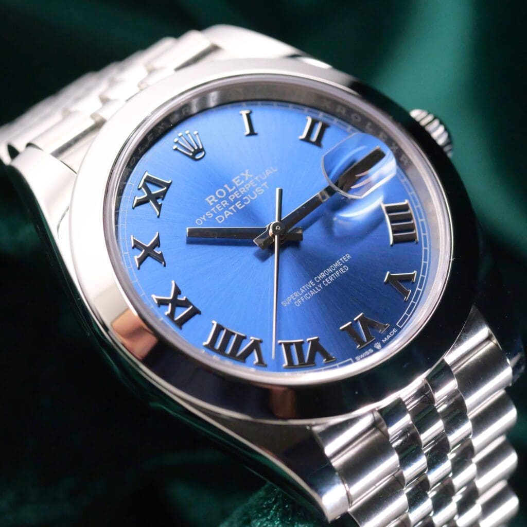 2025 Rolex Datejust 41 Blue Azzuro Dial Roman Markers Smooth Bezel Jubilee Bracelet Stainless Steel 41mm MINT CONDITION COMPLETE SET 126300