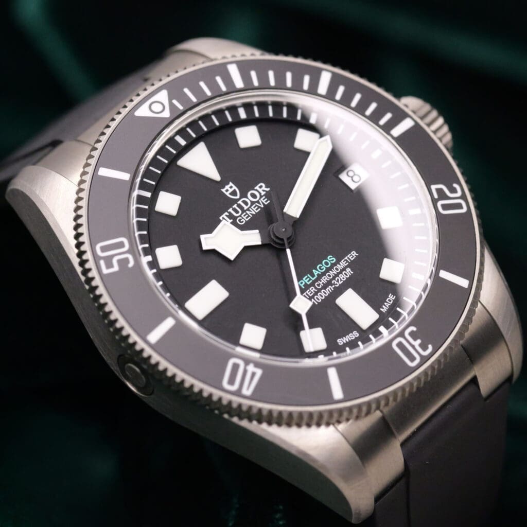 Tudor Pelagos Ultra Black Dial Black Bezel Rubber Strap Titanium 43mm MINT CONDITION COMPLETE SET 2543C1A7NU-0001