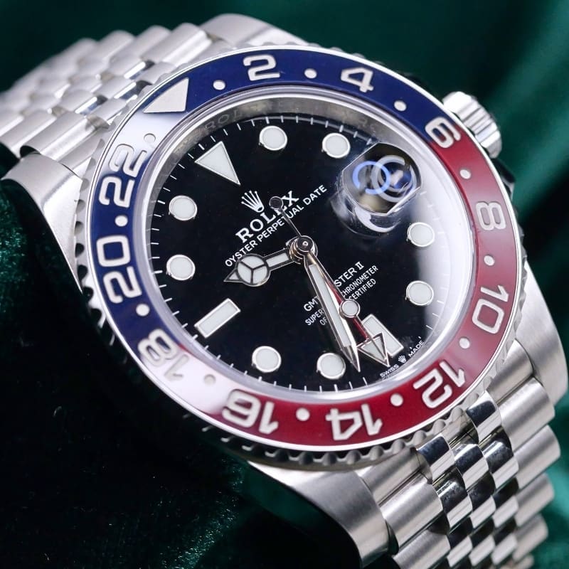 Rolex GMT-Master II Pepsi Black Dial Blue/Red Ceramic Bezel Jubilee Bracelet Stainless Steel 40mm MINT CONDITION COMPLETE SET 126710BLRO