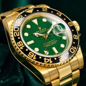 Rolex GMT-Master II Green Dial Yellow Gold Black Ceramic Bezel Oyster Bracelet 18K Yellow Gold 40mm MINT CONDITION COMPLETE SET 116718LN