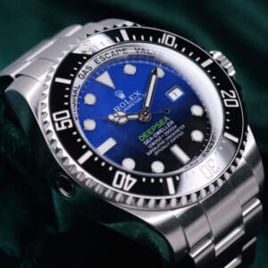 Rolex Sea-Dweller Deepsea James Cameron Blue Black Gradient Dial Ceramic Bezel Stainless Steel 44mm MINT CONDITION COMPLETE SET 116660