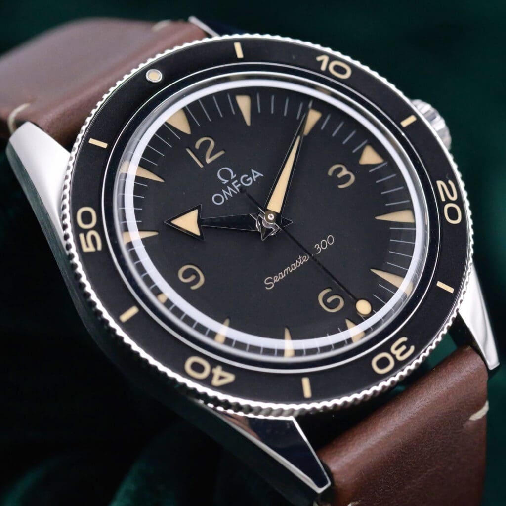 Omega Seamaster 300 Heritage Black Dial Brown Leather Strap Stainless Steel 41mm NEAR MINT CONDITION COMPLETE SET 234.32.41.21.01.001