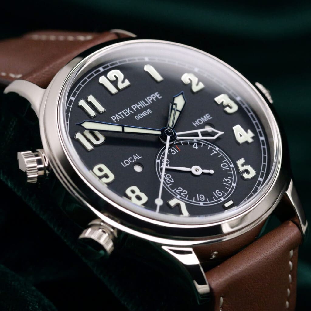 Patek Philippe Calatrava Pilot Travel Time Blue Dial Brown Leather Strap 18K White Gold 42mm MINT CONDITION COMPLETE SET 5524G-001