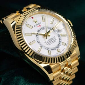 Rolex Sky-Dweller White Dial Yellow Gold Fluted Bezel Jubilee Bracelet 18k Yellow Gold 42mm MINT CONDITION COMPLETE SET 336938-0006