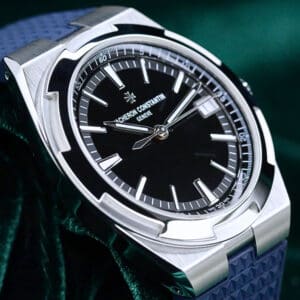 2025 Vacheron Constantin Overseas  Black Dial Blue Rubber Strap Stainless Steel 41mm MINT CONDITION COMPLETE SET 4520V/210A-B483