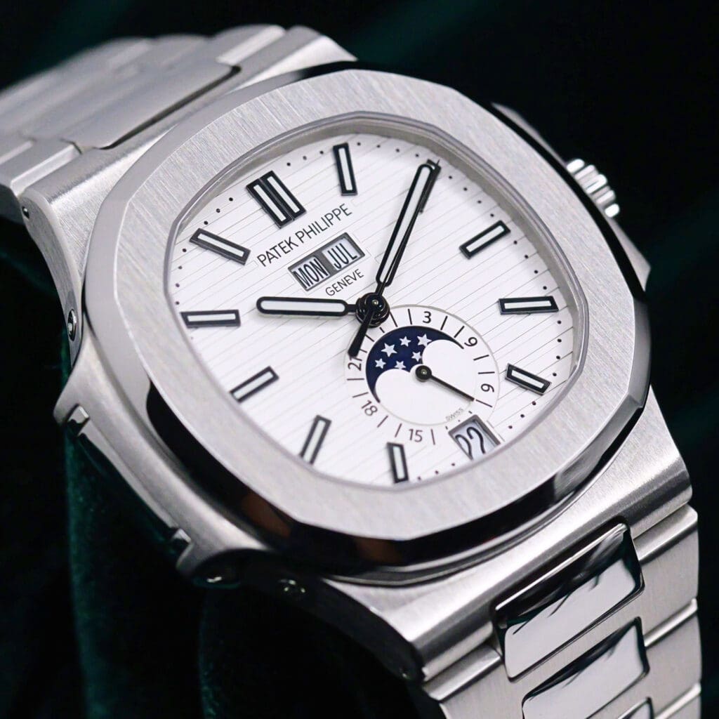 Patek Philippe Nautilus Annual Calendar Moon Phase White Dial Stainless Steel 40.5mm MINT CONDITION COMPLETE SET 5726/1A-010