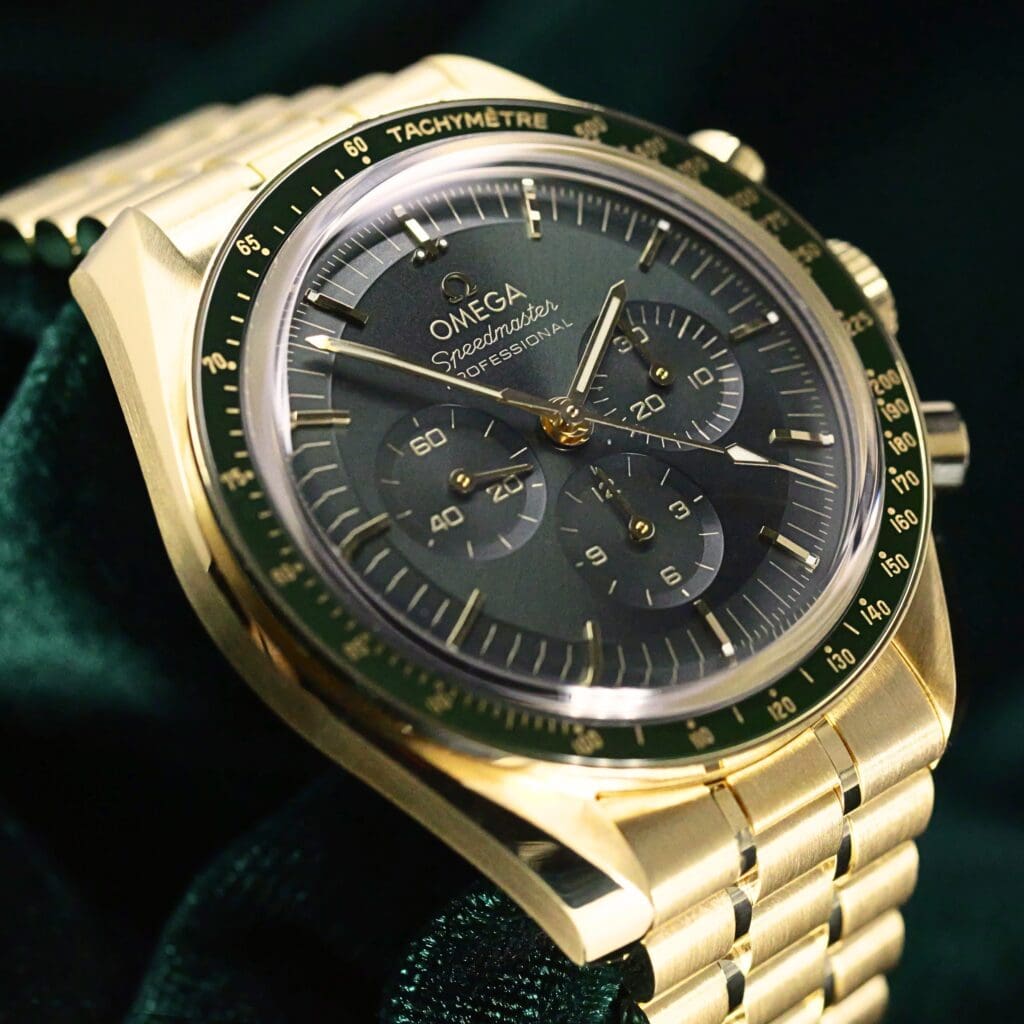 Omega Speedmaster Professional Moonwatch "Moonshine" Green Dial 18K Yellow Gold 42mm MINT CONDITION COMPLETE SET 310.60.42.50.10.001