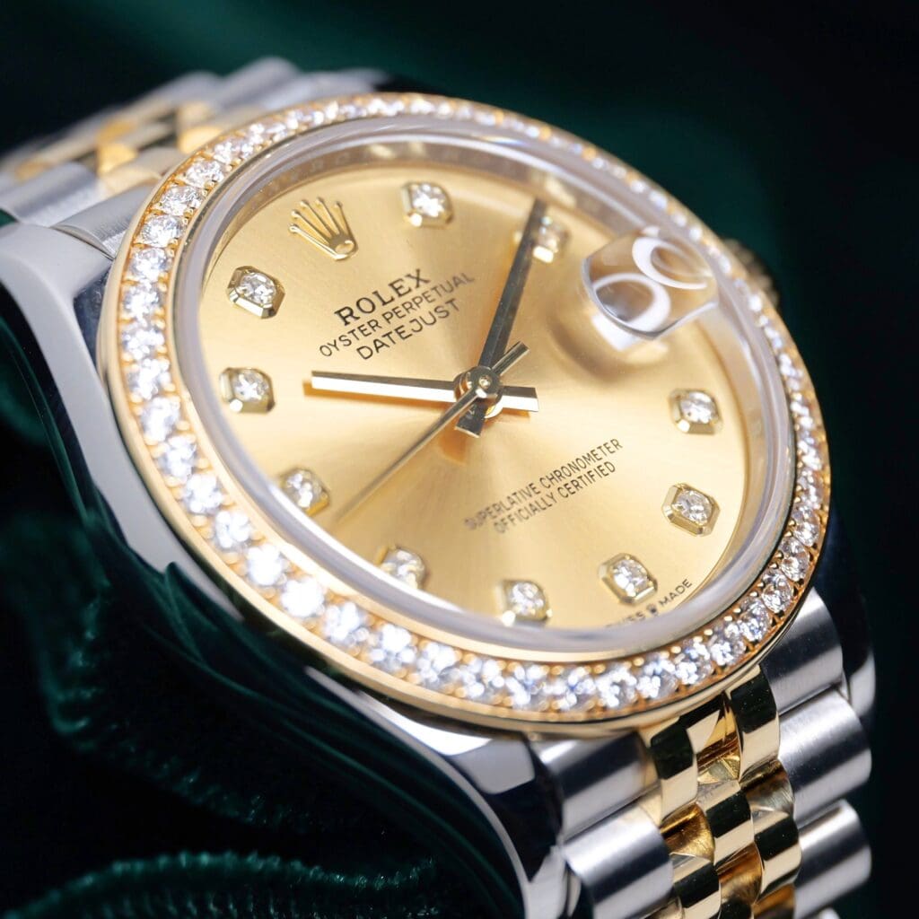 Rolex Datejust 31 Champagne Diamond Dial Diamond Bezel Jubilee Yellow Gold & Stainless Steel 31mm MINT CONDITION COMPLETE SET 278383RBR