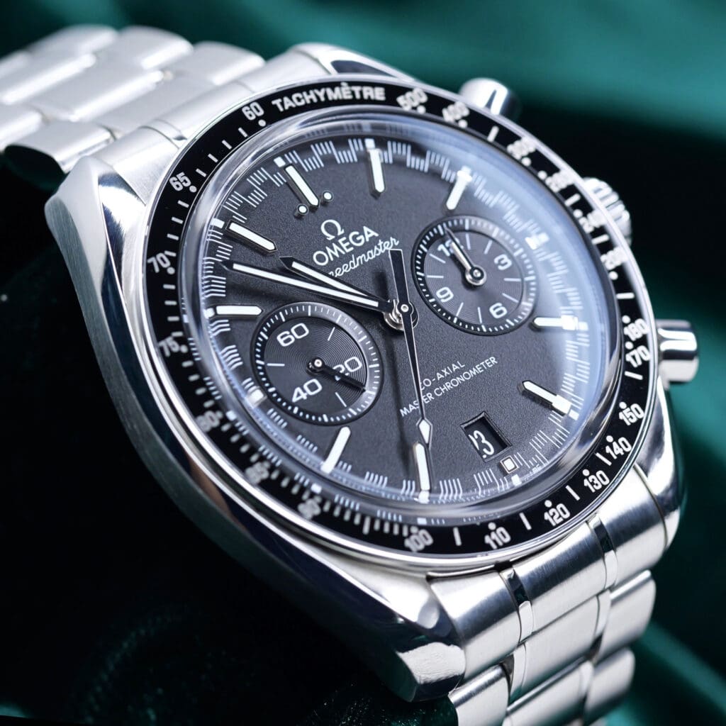 Omega Speedmaster Racing Co-Axial Master Chronometer Black Dial Stainless Steel 44.25mm MINT CONDITION COMPLETE SET 329.30.44.51.01.001