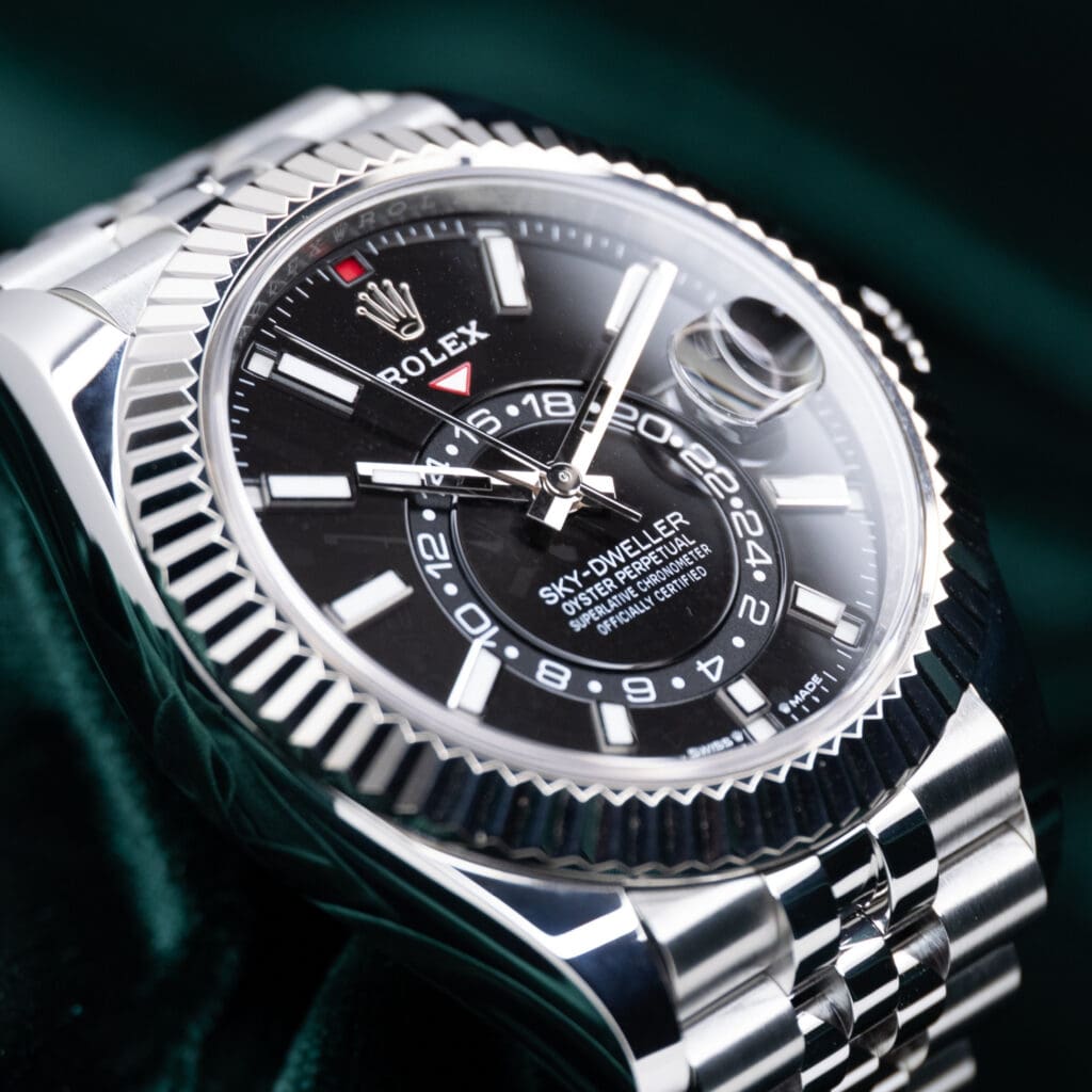 Rolex Sky-Dweller Black Dial Fluted Bezel Jubilee Bracelet Stainless Steel 42mm MINT CONDITION COMPLETE SET 336934-0008