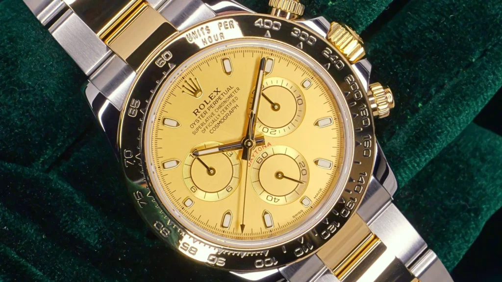 2023 Rolex Cosmograph Daytona Champagne Dial 40mm 116503 - Dial and Face Design