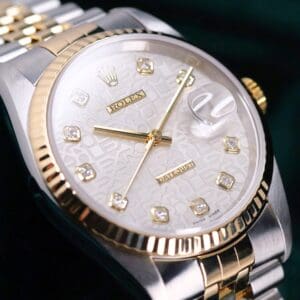 Rolex Datejust 36 Silver Anniversary Jubilee Diamond Dial Two-Tone 18K Yellow Gold Stainless Steel 36mm MINT CONDITION COMPLETE SET 16233