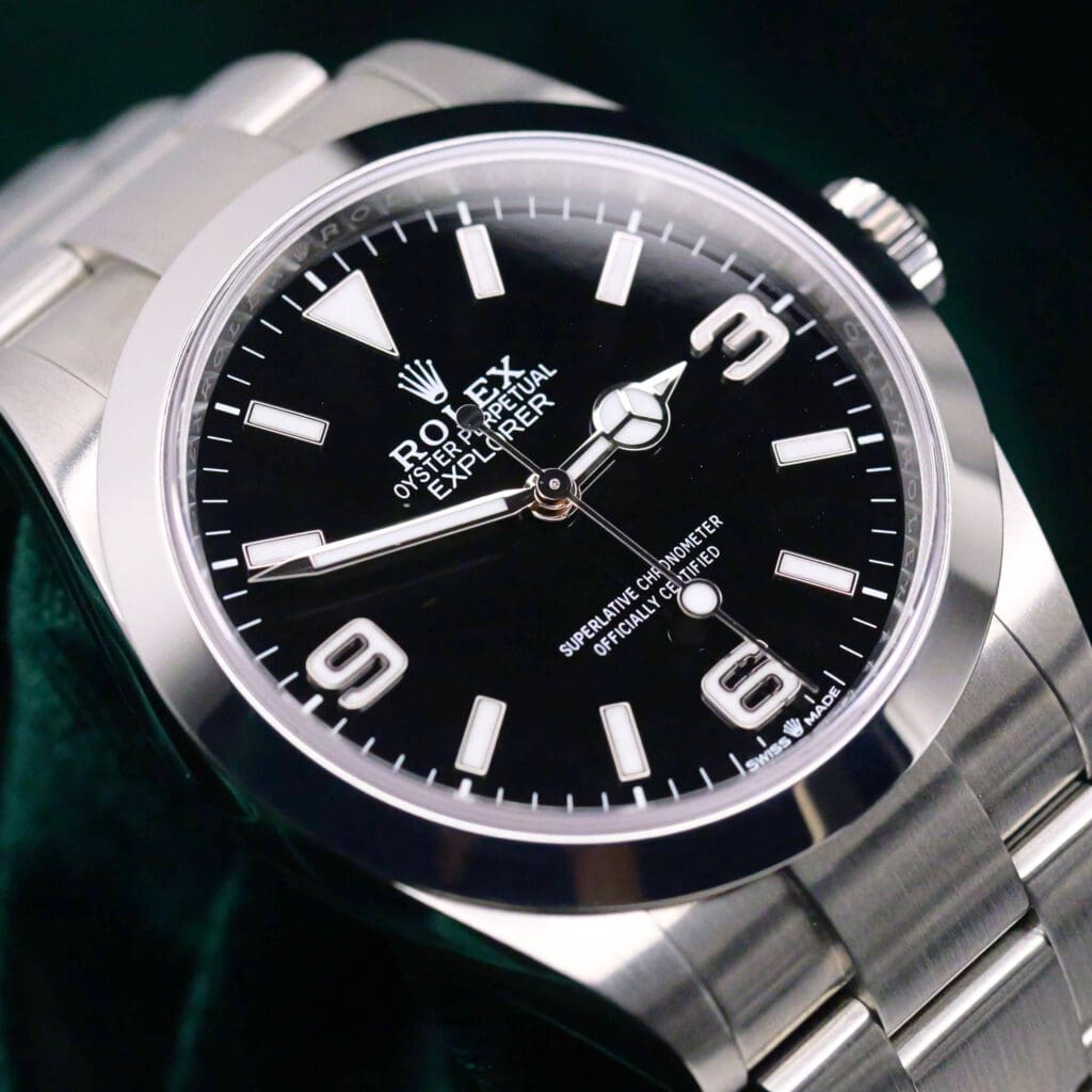 2025 Rolex Explorer Black Dial Oyster Bracelet Stainless Steel 40mm MINT CONDITION COMPLETE SET 224270