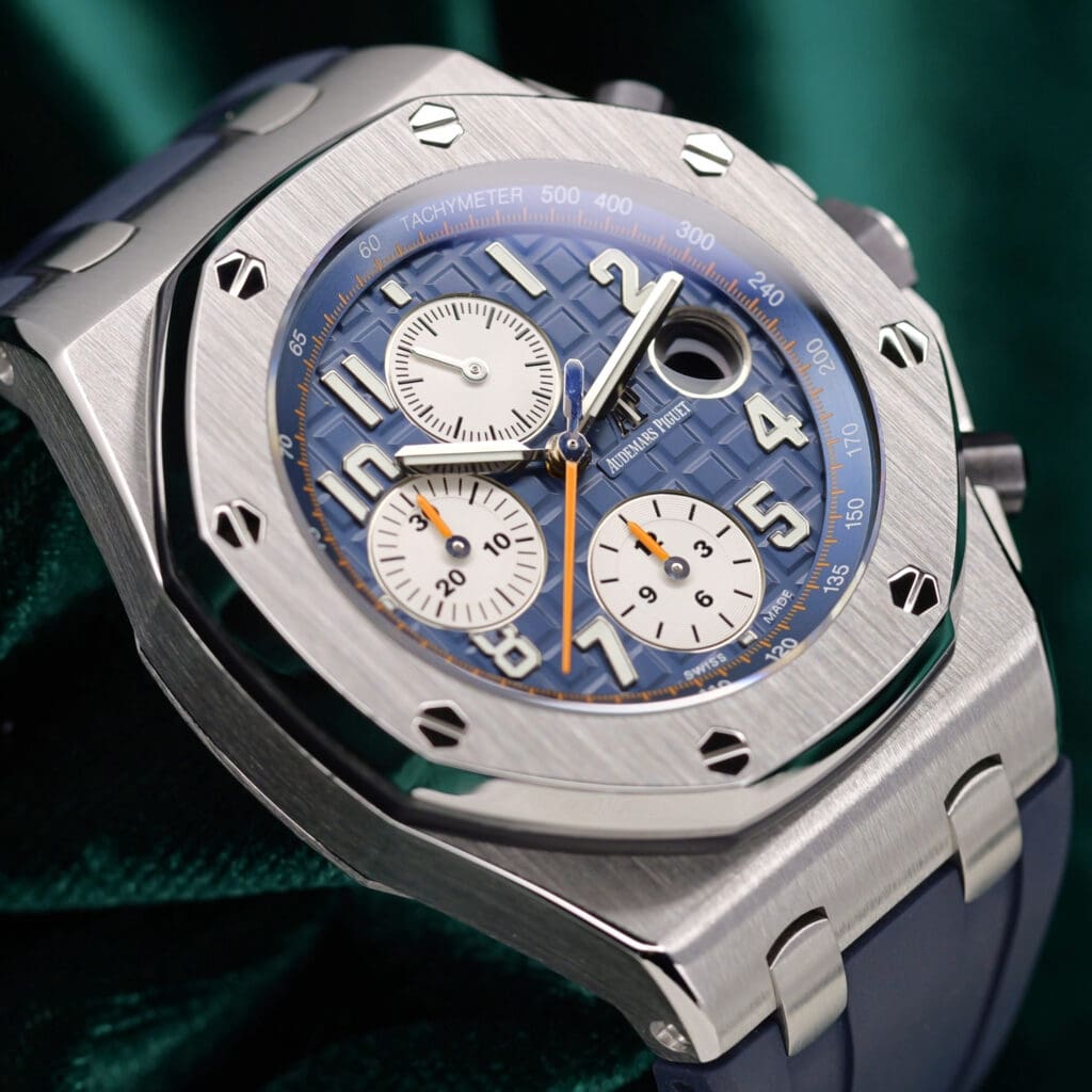 Audemars Piguet Royal Oak Offshore Chronograph Navy Blue Dial Silver Subdials Blue Rubber Strap Stainless Steel 42mm MINT CONDITION COMPLETE SET 26470ST.OO.A027CA.01