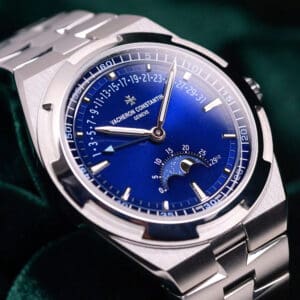 2025 Vacheron Constantin Overseas Moon Phase Retrograde Date Blue Dial Stainless Steel Bracelet 41mm MINT CONDITION COMPLETE SET 4000V/210A-B911