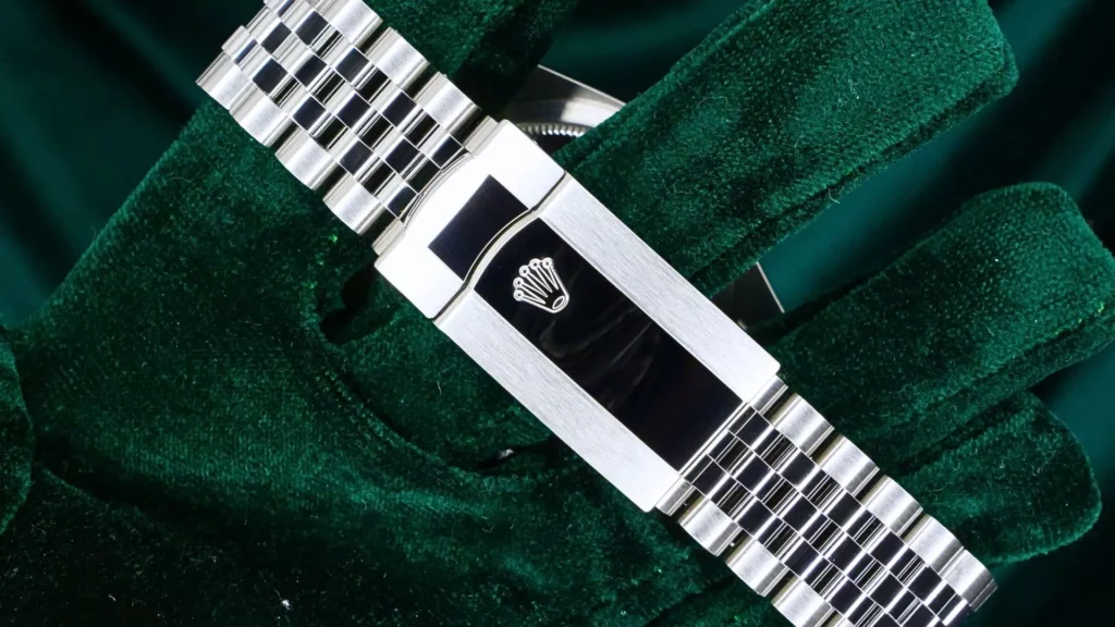 2023 Rolex Sky-Dweller Blue Jubilee White Gold 42mm 336934 - Bracelet and Clasp