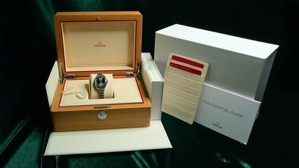 2026 Omega Seamaster Aqua Terra Green Sunburst Dial Diamond Markers 220.10.30.20.60.001 - Box and Papers