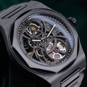 Girard-Perregaux Laureato Skeleton Black Ceramic 42mm MINT CONDITION COMPLETE SET 81015-32-001-32A
