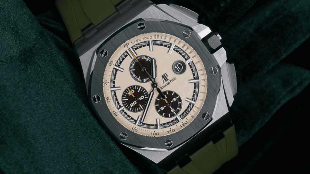 AP Royal Oak Offshore Chronograph Combat Champagne Dial Plain Camo Rubber 26400SO - Face & Dial