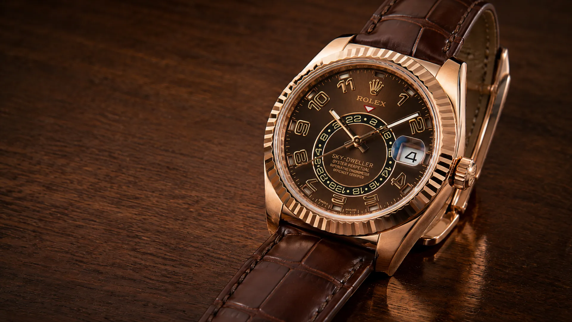 everose-sky-dweller-style-oxblood-strap-hero